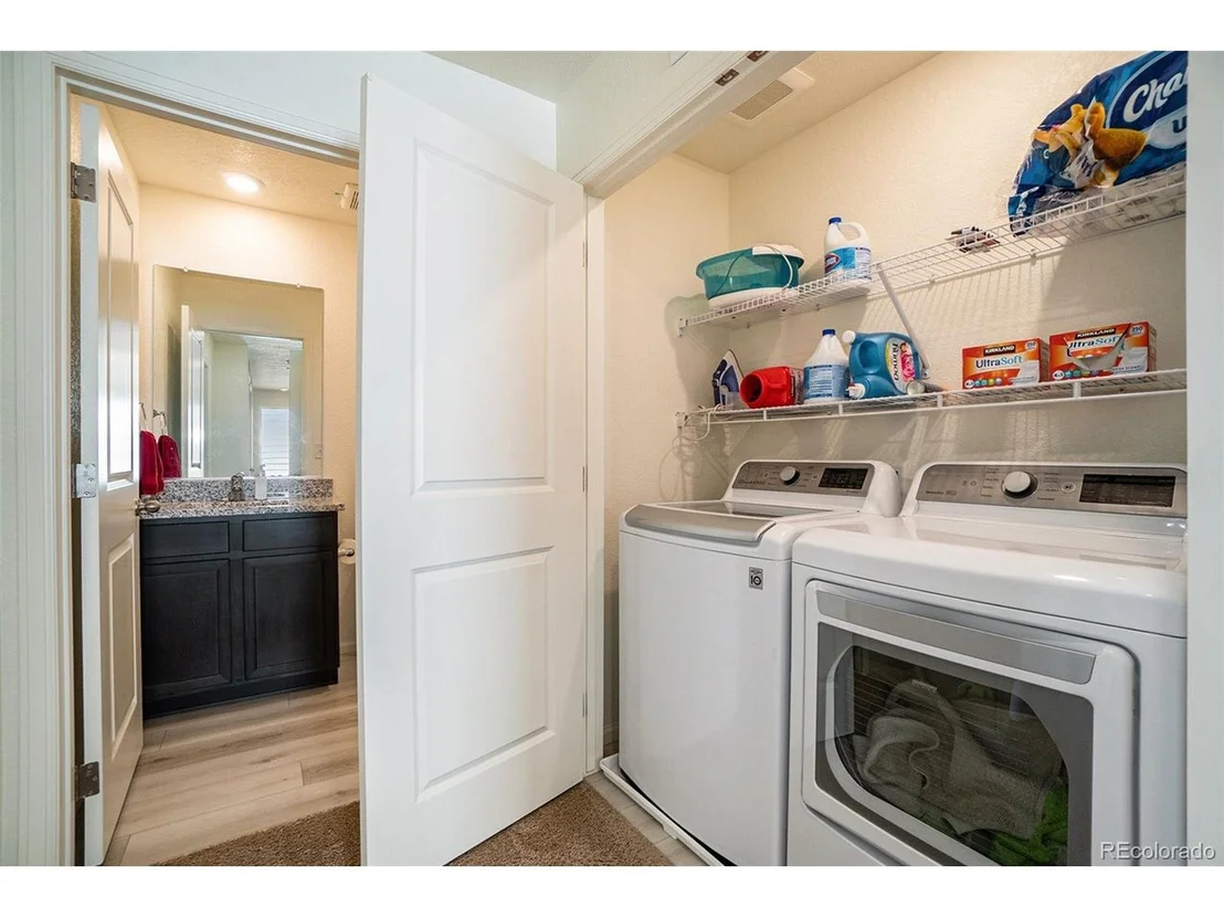 Photo of 7227 Aspen Brook Ave