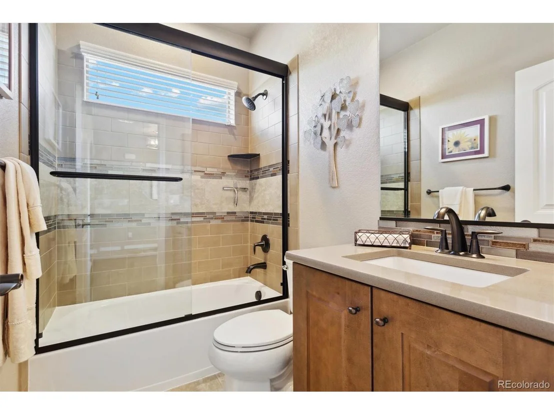 Photo of 3256 Waterfront Dr