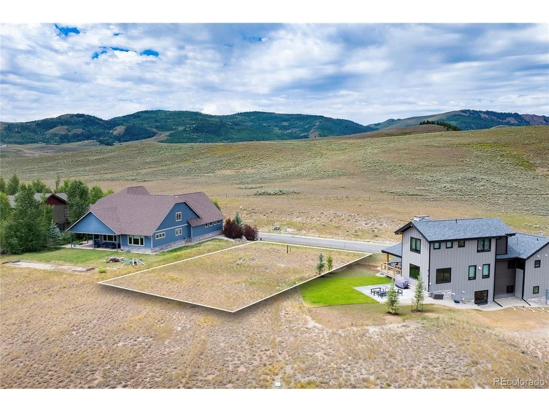 Photo of 1375 Wildhorse Cir