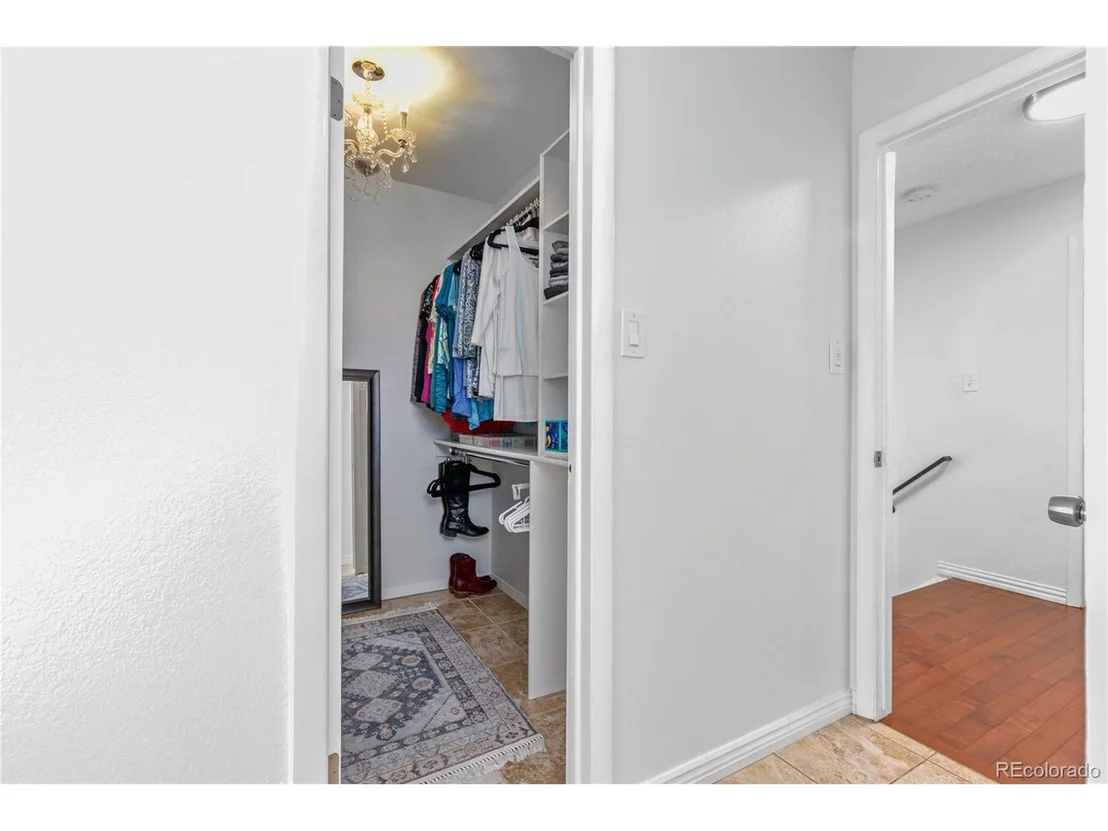 Photo of 5633 W 71st Pl