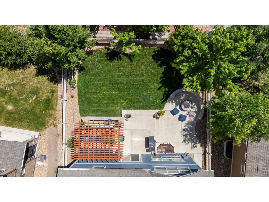 Photo of 16668 Prospect Ln
