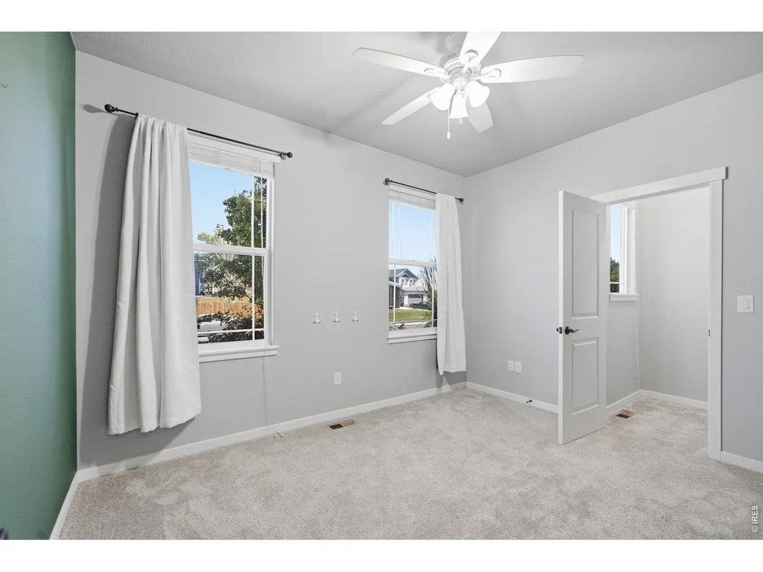 Photo of 347 Linden Oaks Dr