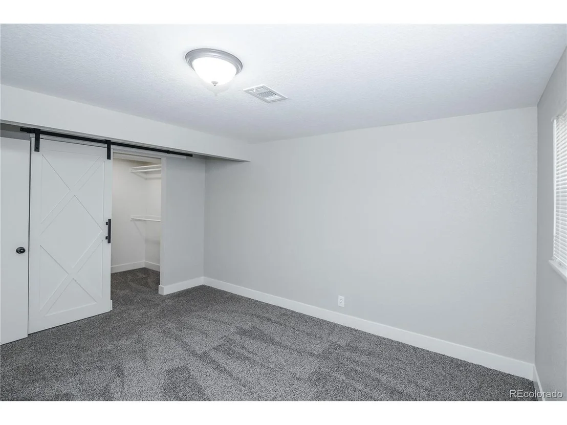 Photo of 11966 Spring Dr