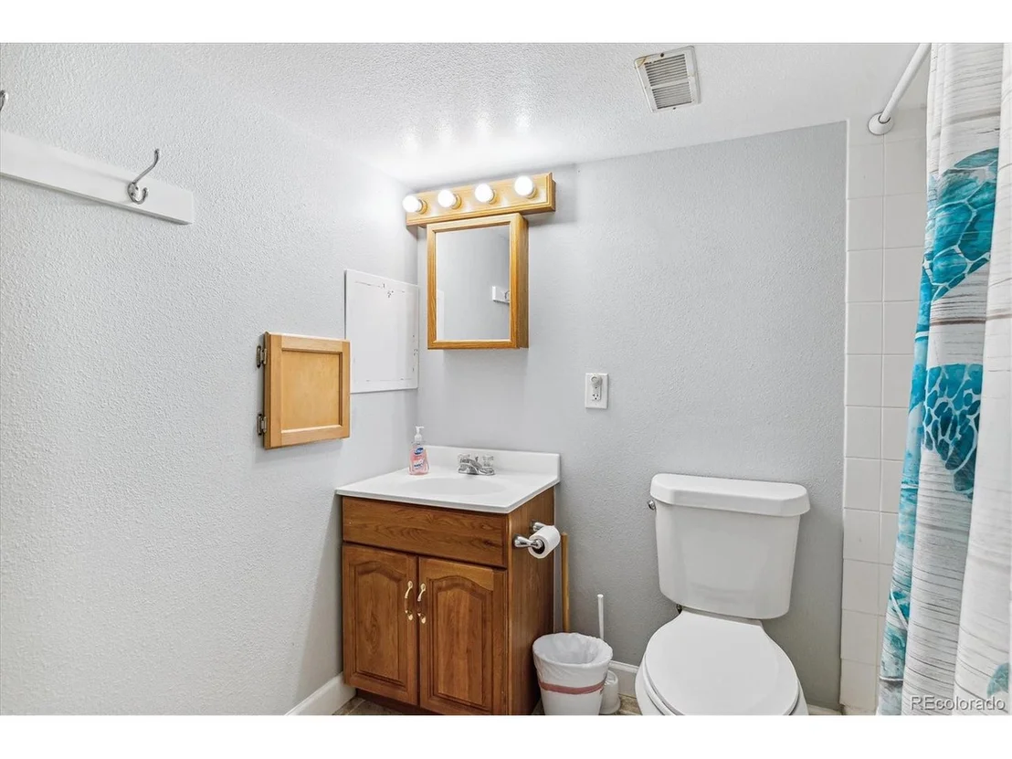 Photo of 13281 Bellaire Cir
