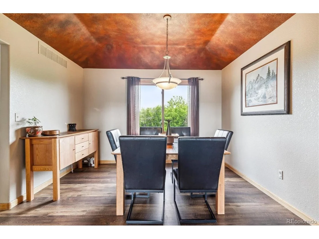 Photo of 540 Rainbow Pl