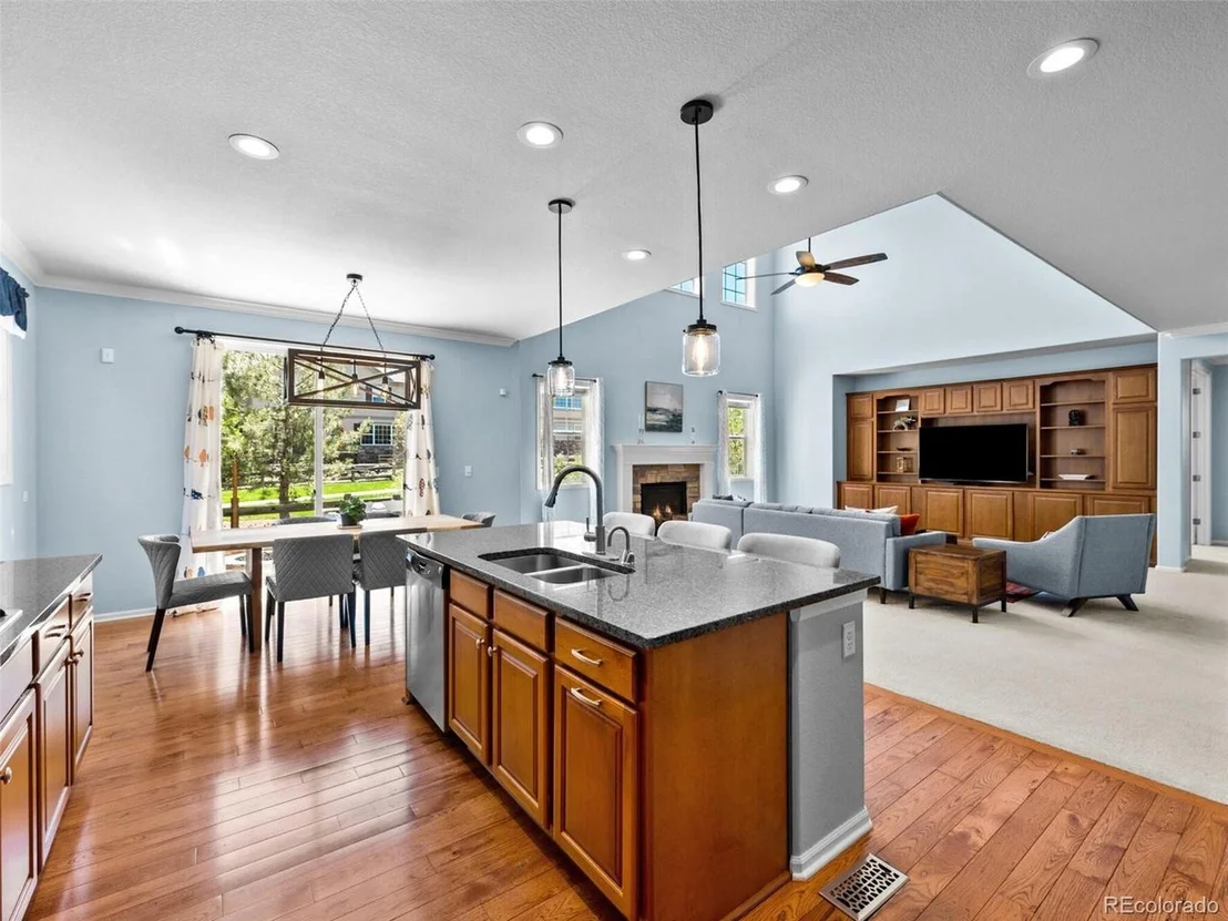 Photo of 14082 Lexington Dr