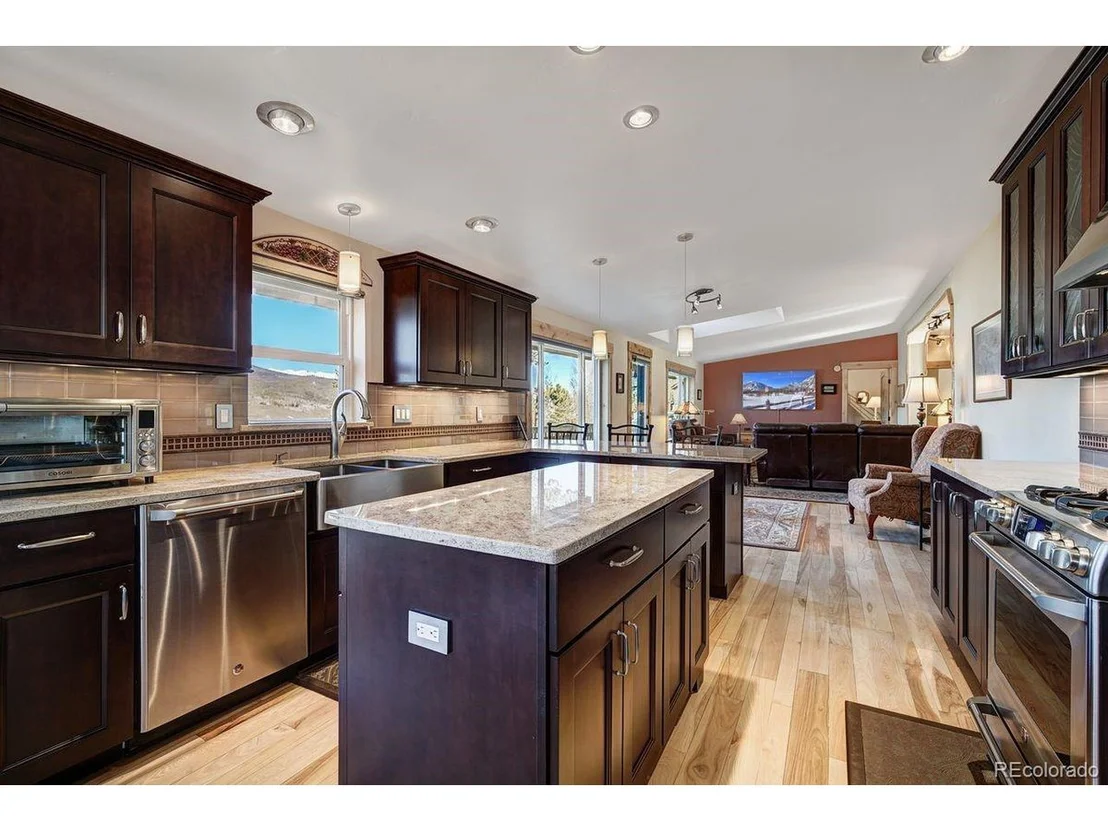 Photo of 379 Hummingbird Cir