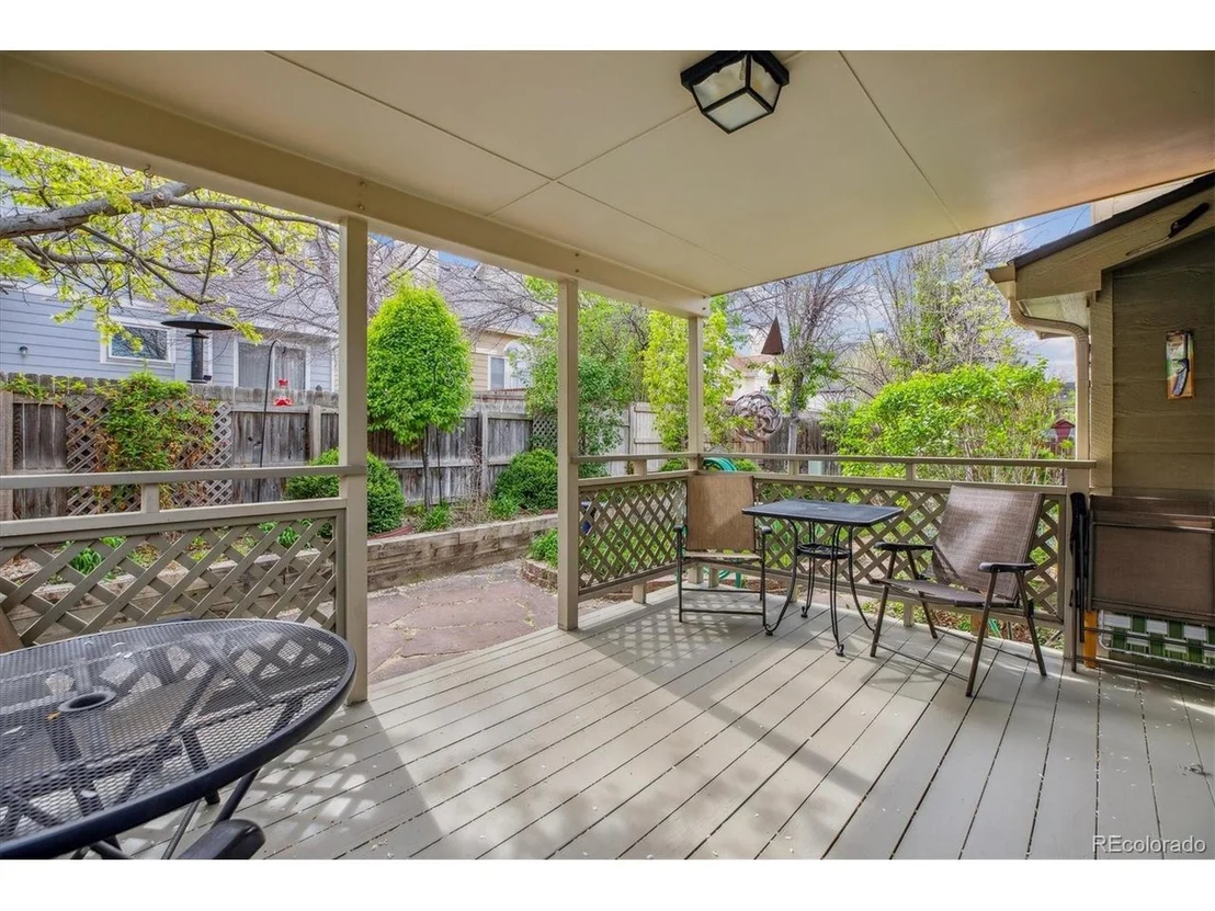 Photo of 17038 Lamar Dr