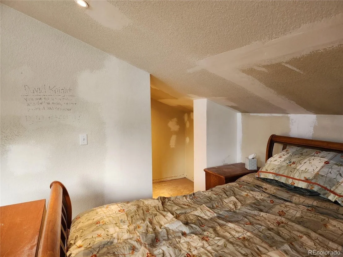 Photo of 760 N Pine Dr