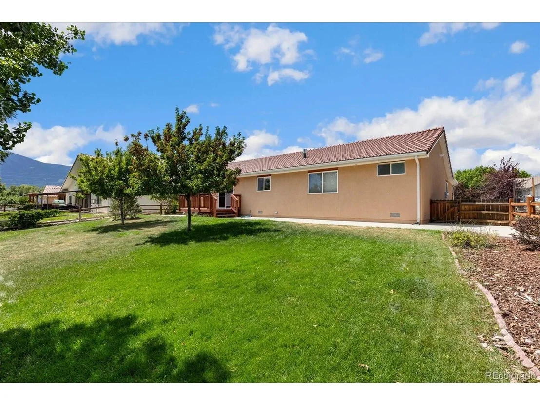 Photo of 7 Silver Spruce Dr