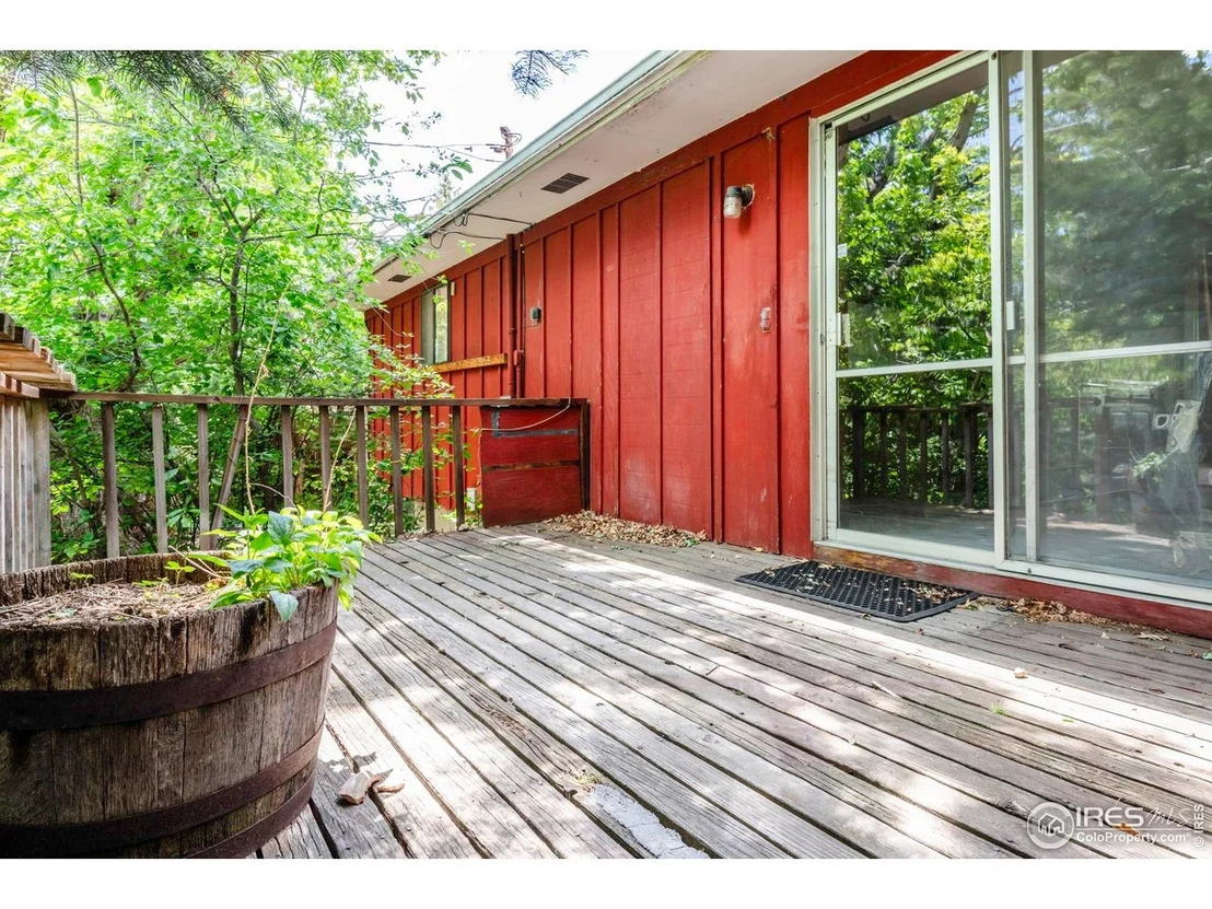 Photo of 1380 Ithaca Dr