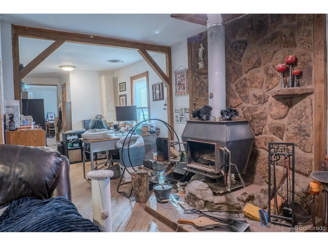 Photo of 11900 Jasper Rd