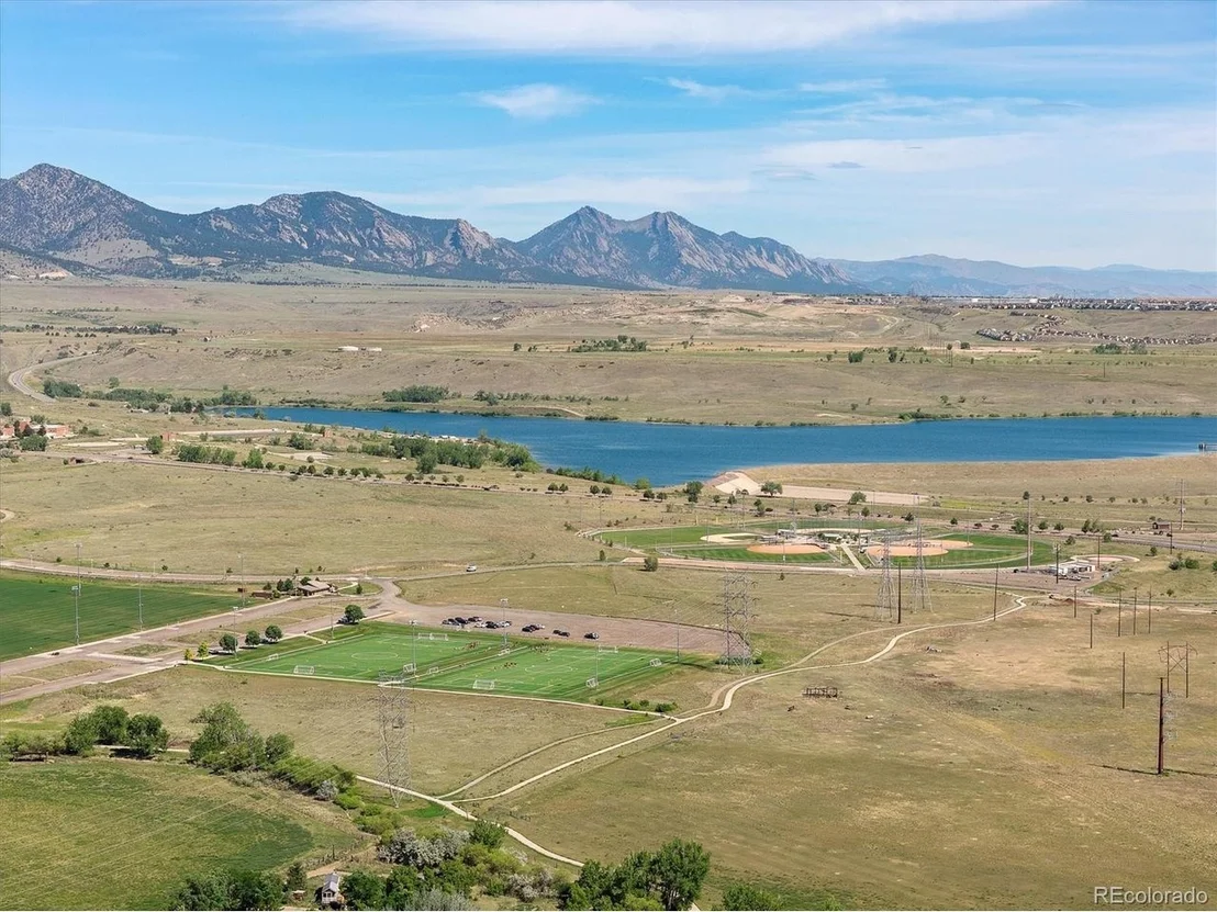 Photo of 5686 Zircon Way