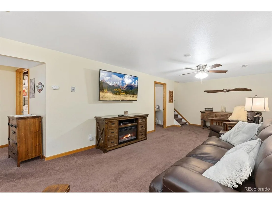 Photo of 2803 County Road 37
