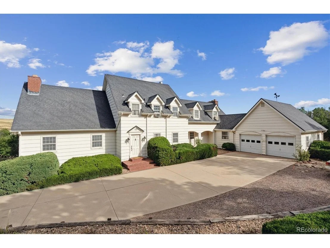 Photo of 7439 Cheyenne Dr