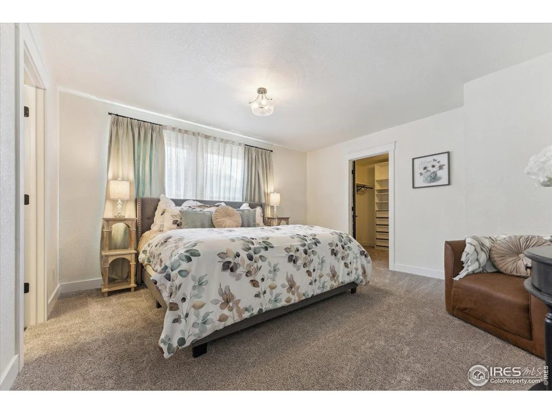 Photo of 824 Aztec Dr