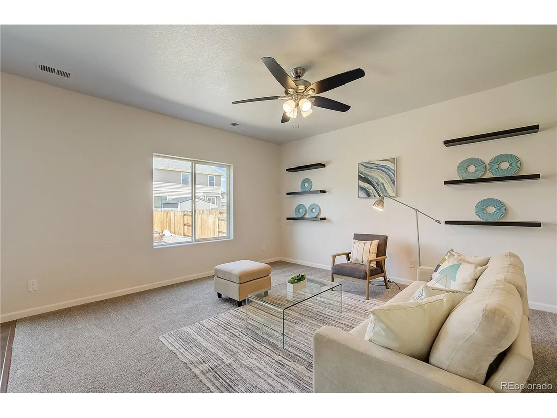 Photo of 9565 Dexter Ln