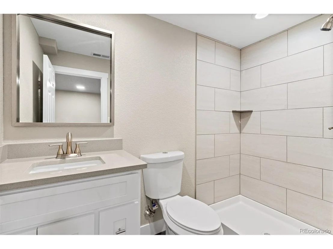 Photo of 9654 W 87th Cir