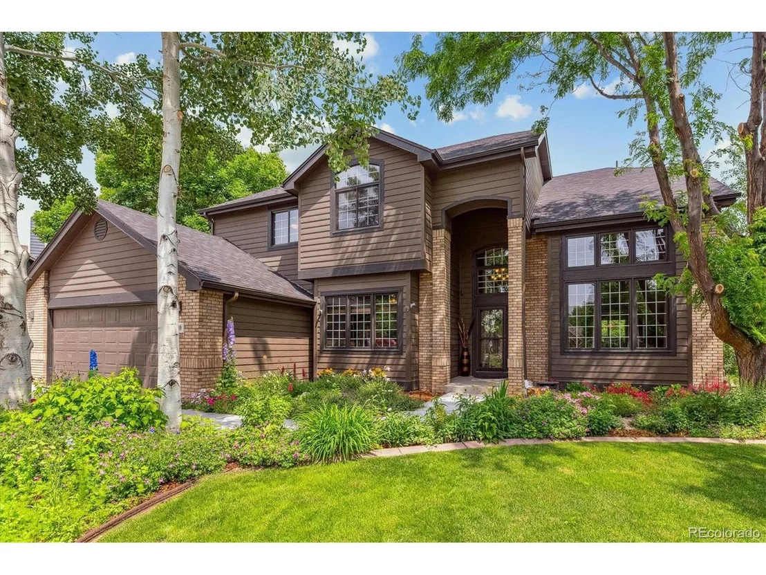 Photo of 540 Rainbow Pl