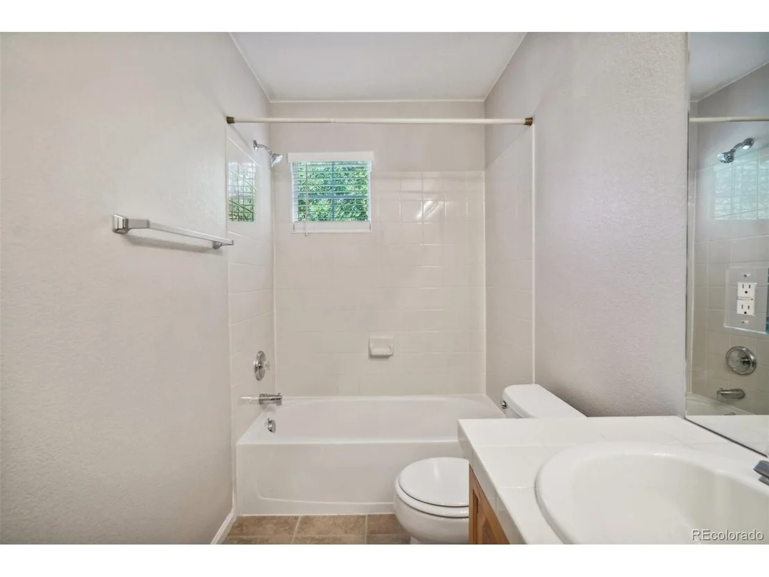 Photo of 6489 Silverleaf Ave
