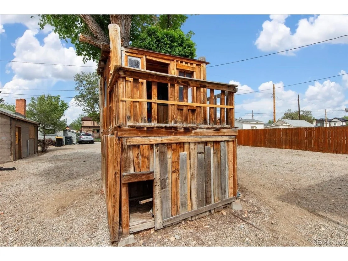 Photo of 212 Blake St