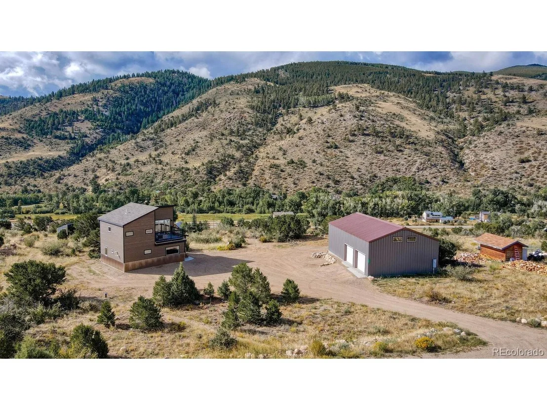 Photo of 17051 County Road 240F