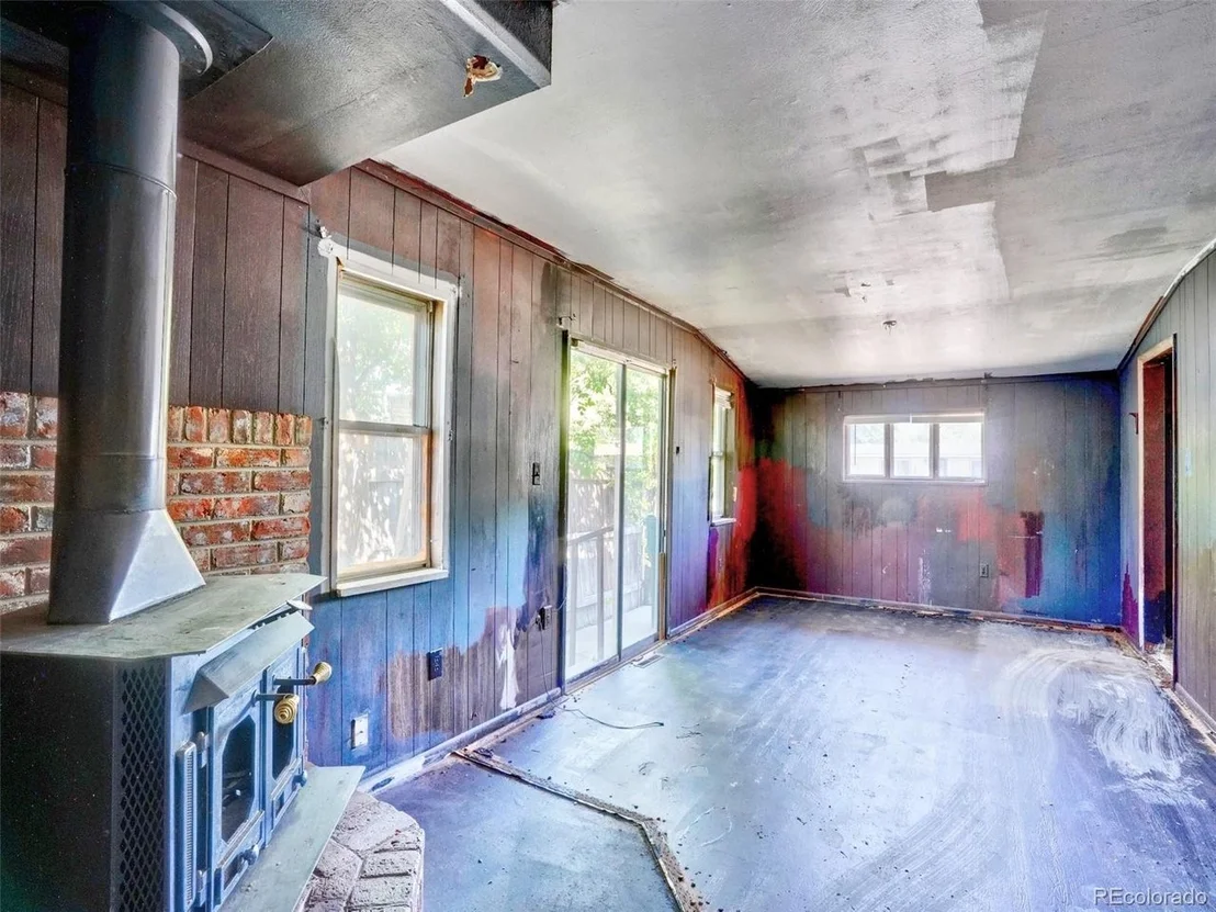 Photo of 7789 Greenleaf Ln
