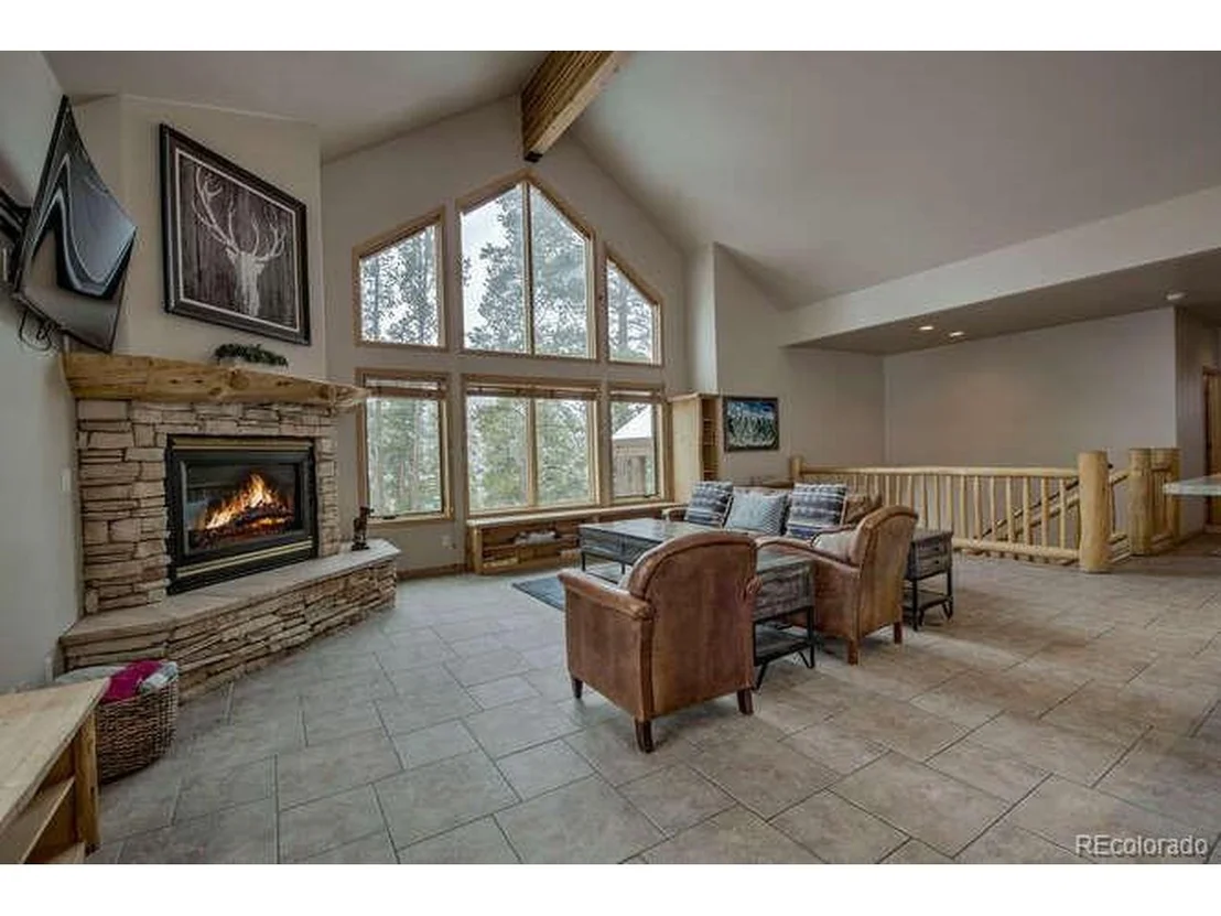Photo of 89 Fairview Cir