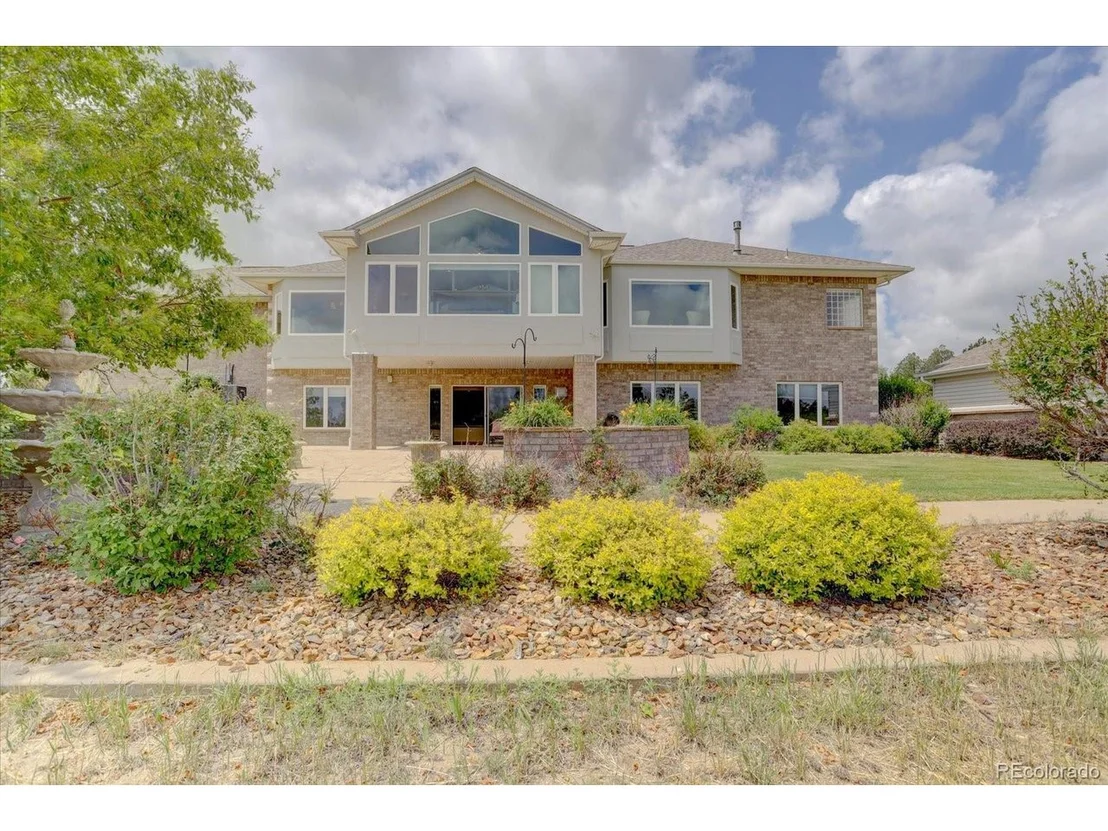 Photo of 2611 Windmill Cir