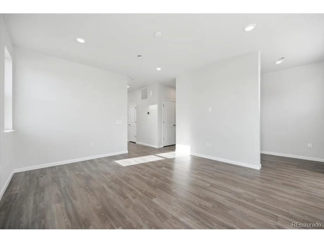 Photo of Unit 15104 at 453 Interlocken Blvd