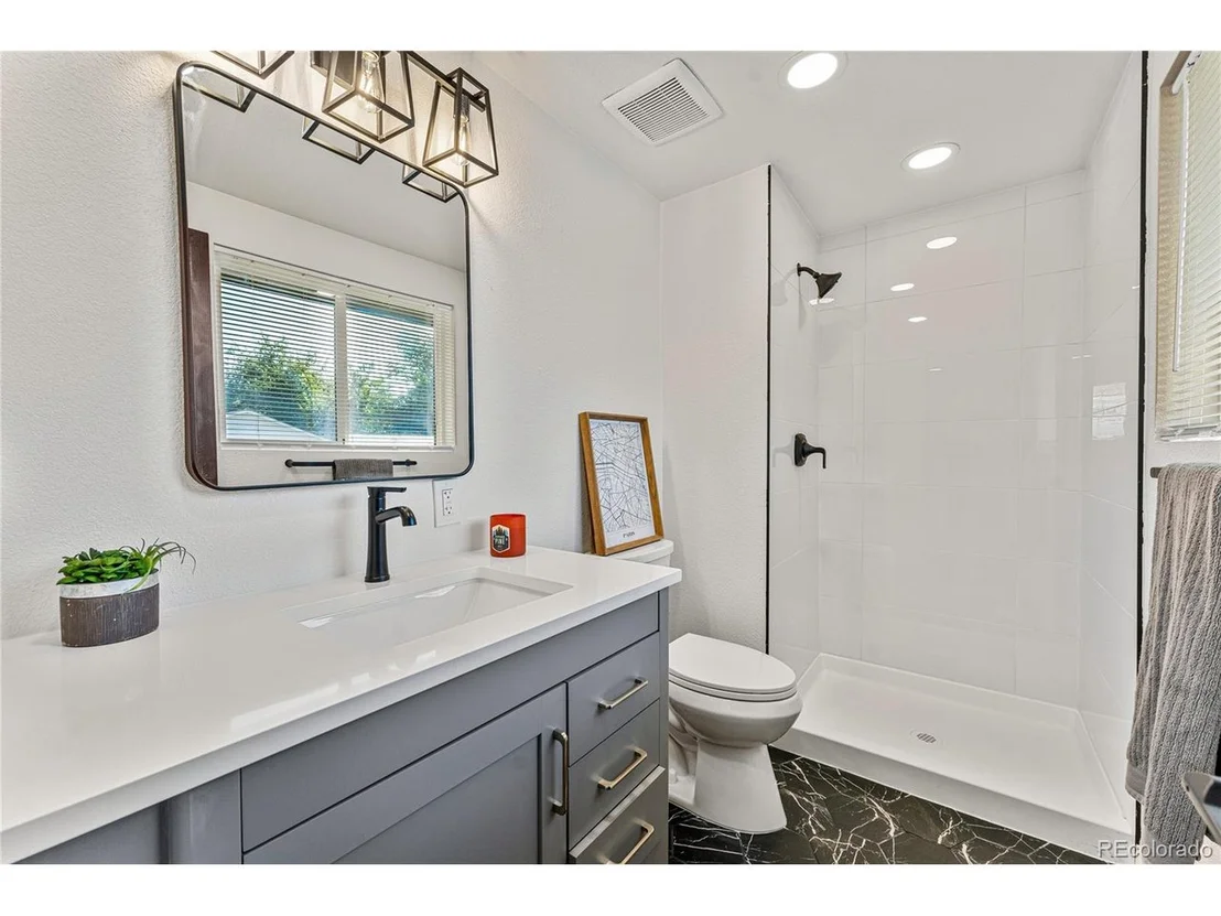 Photo of 1900 Sumac Pl