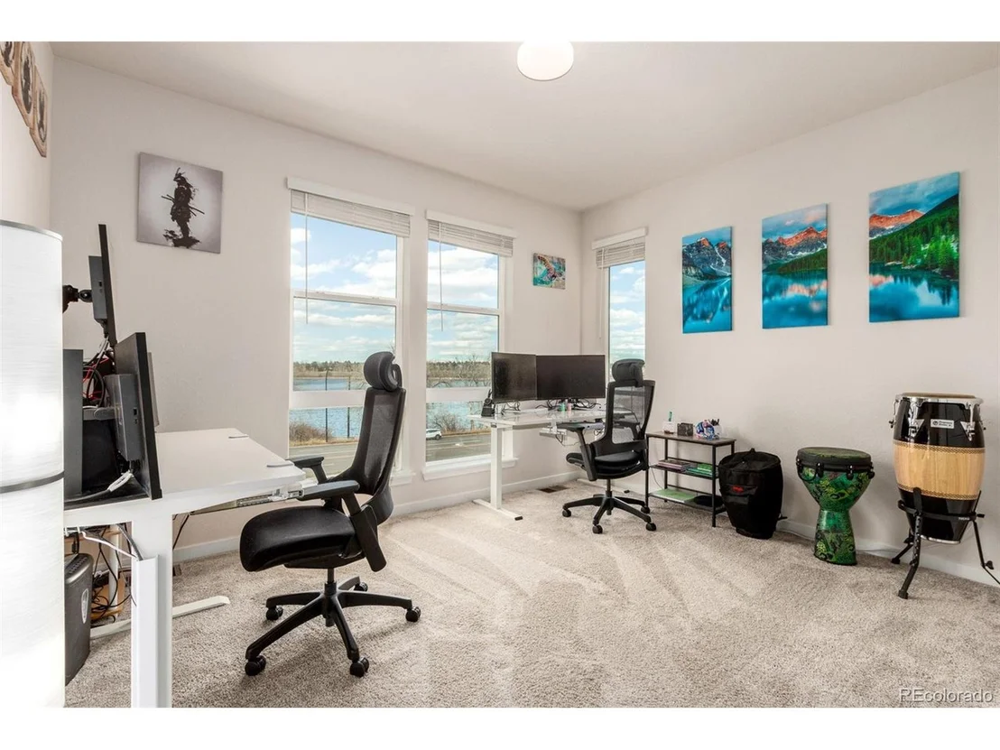 Photo of 2641 Channel Dr