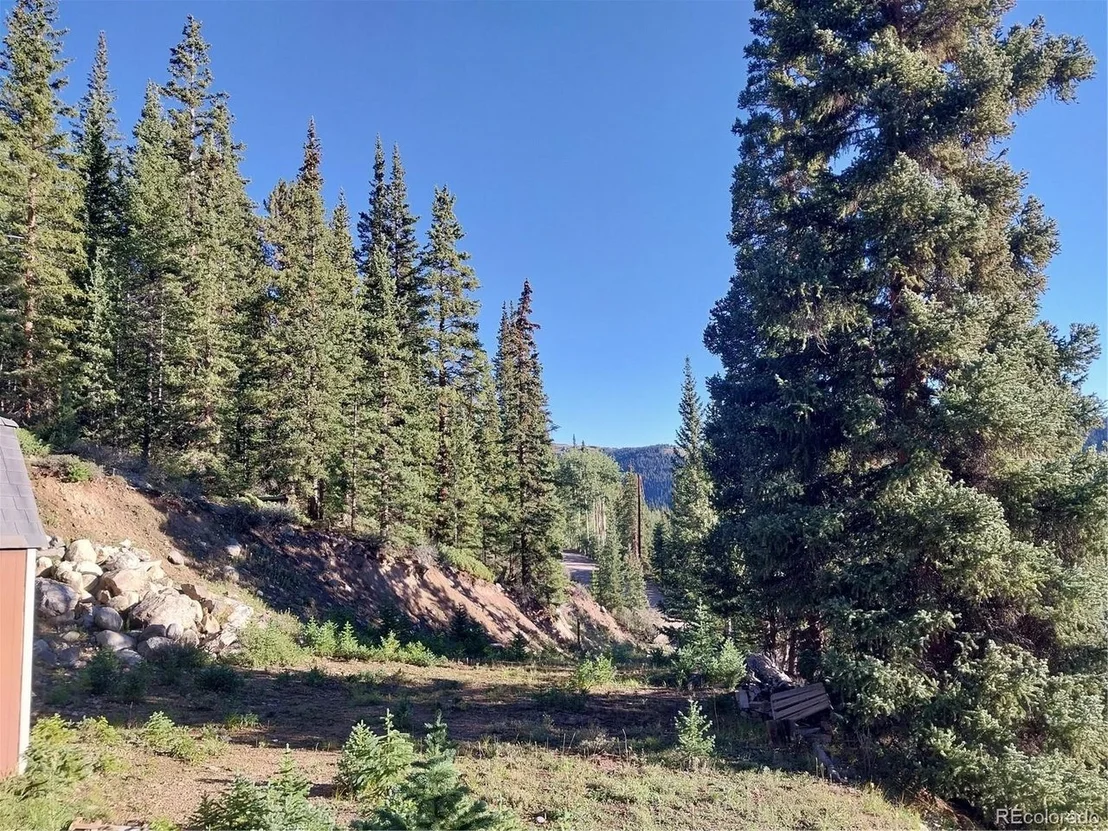 Photo of 1062 Roberts Rd