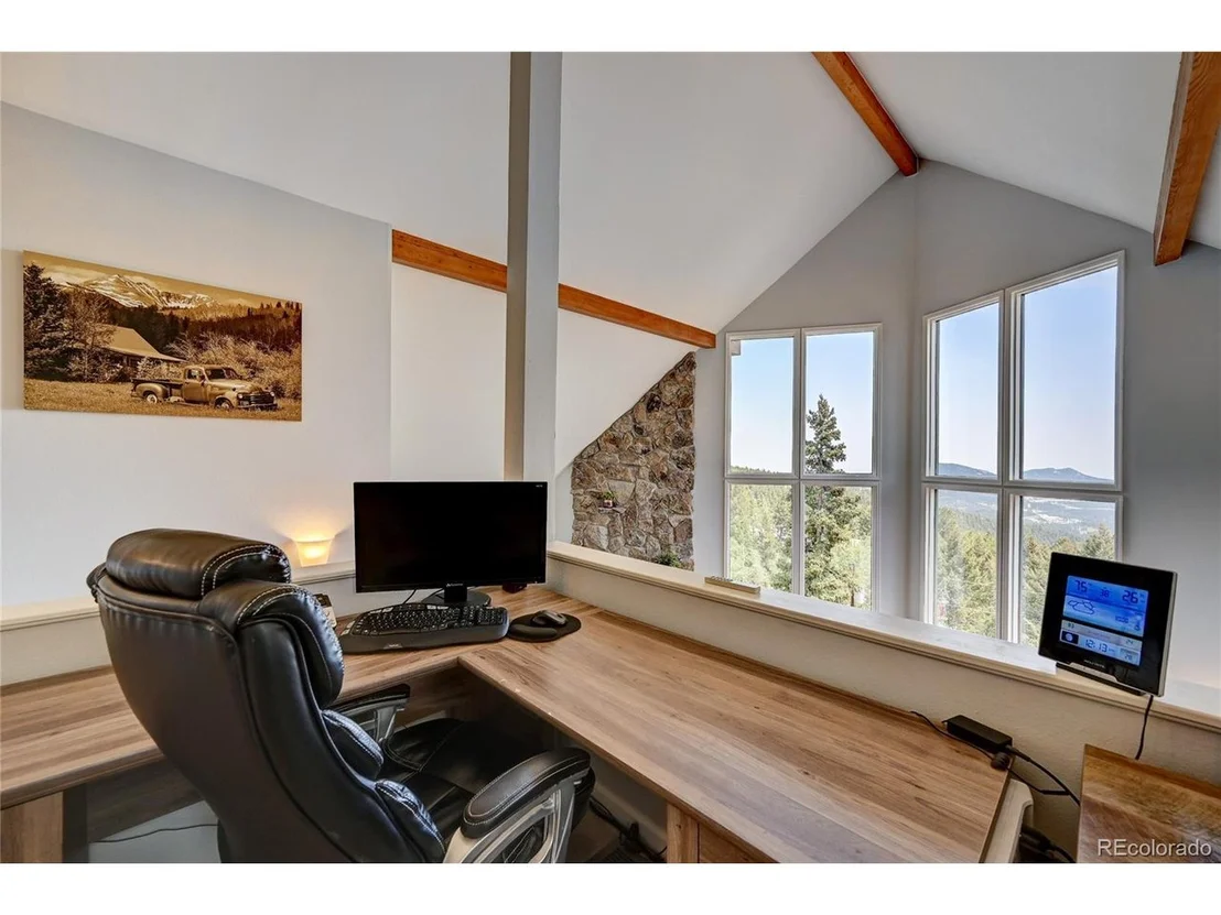 Photo of 30382 Mary Dr