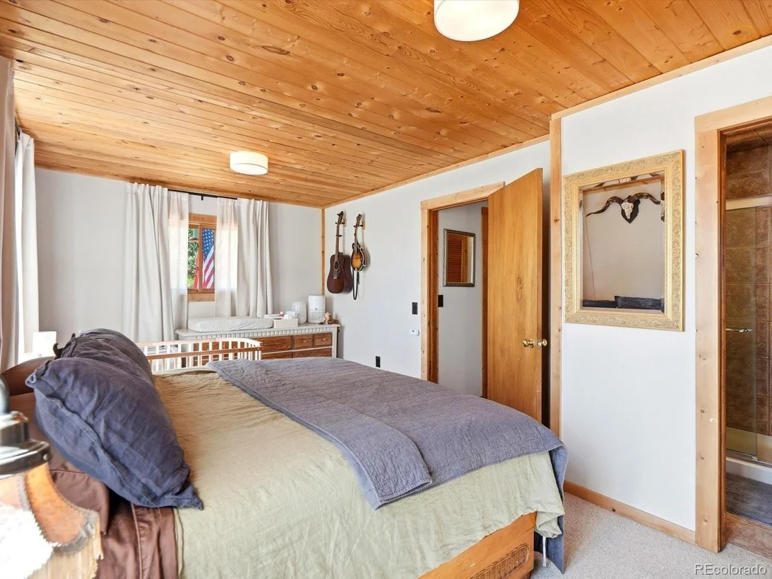 Photo of 277 Timbertop Rd