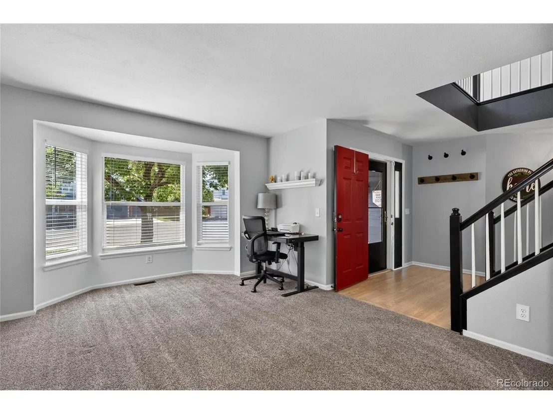 Photo of 9924 Silver Maple Way