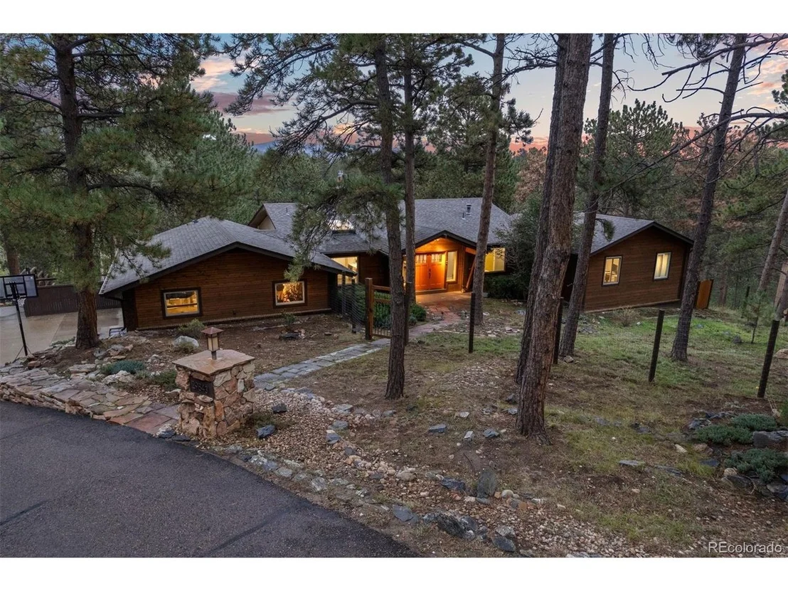 Photo of 29843 Canterbury Cir