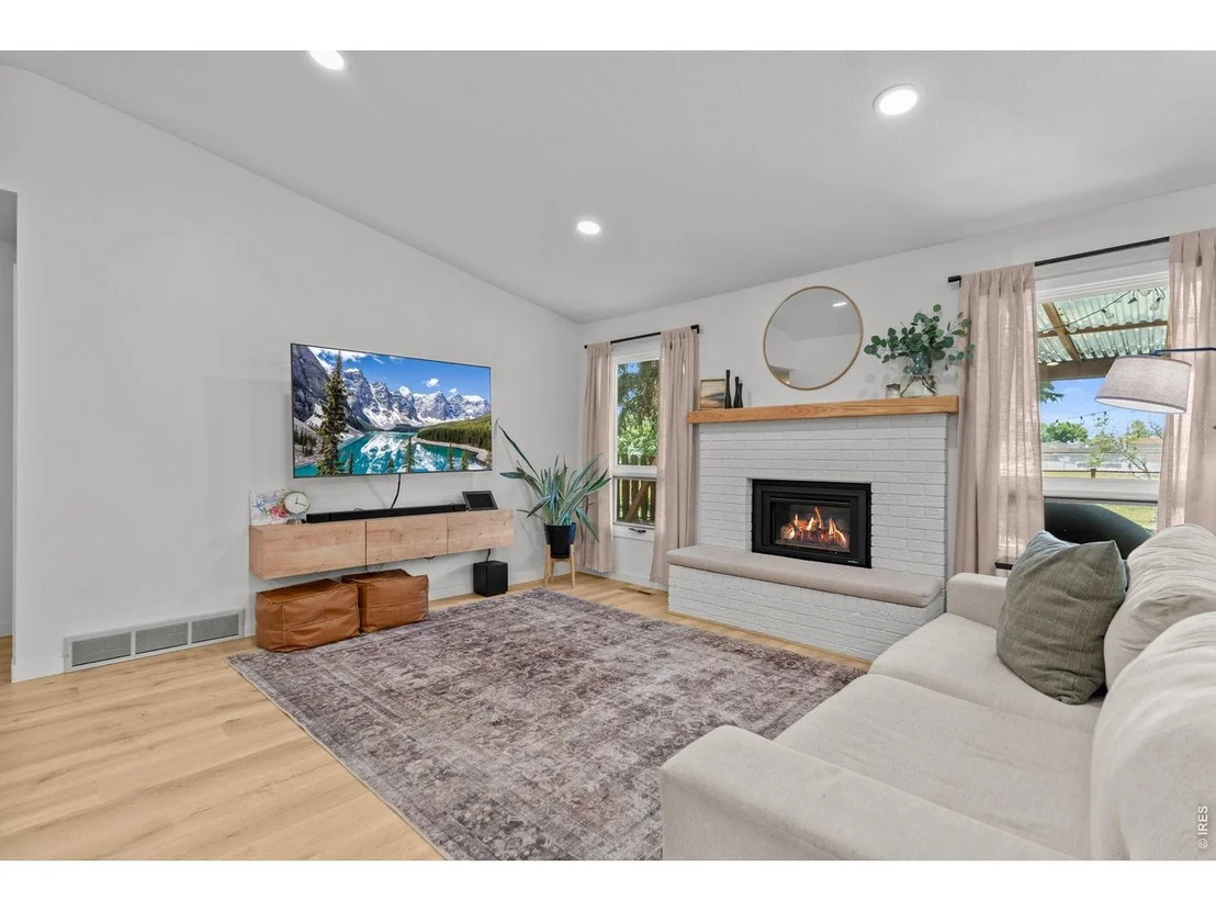 Photo of 817 Parkview Dr