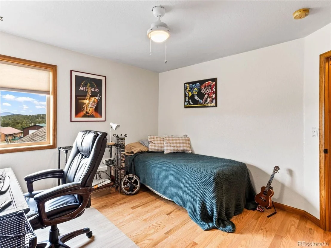 Photo of 85 Burland Dr