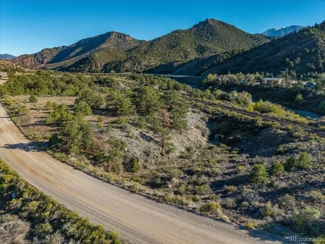 Photo of 1930 County Road 45