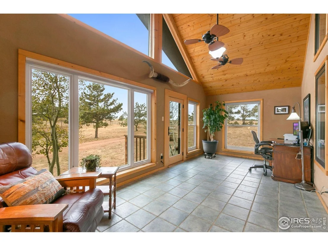 Photo of 9512 Red Mountain Rd