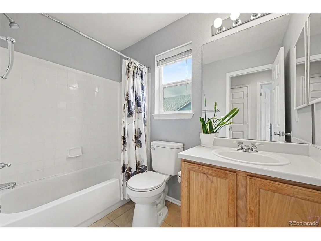Photo of 16254 Blueleaf Pl