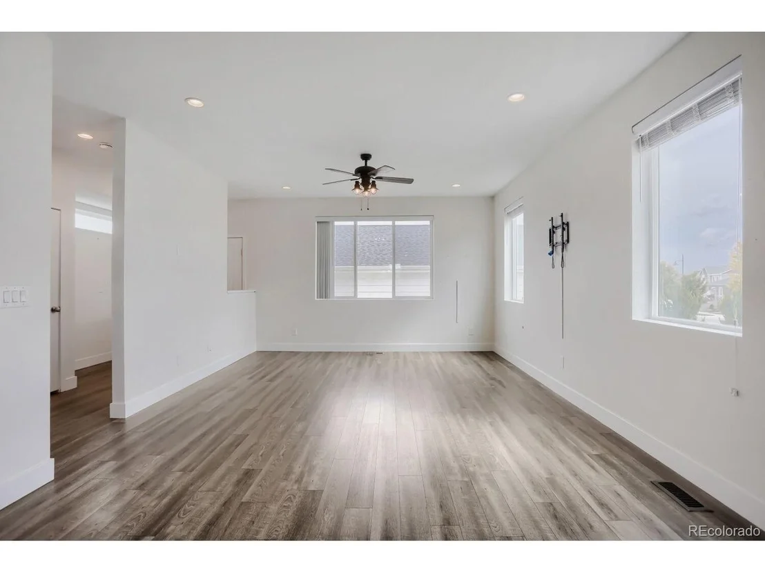 Photo of 12744 Crane River Dr