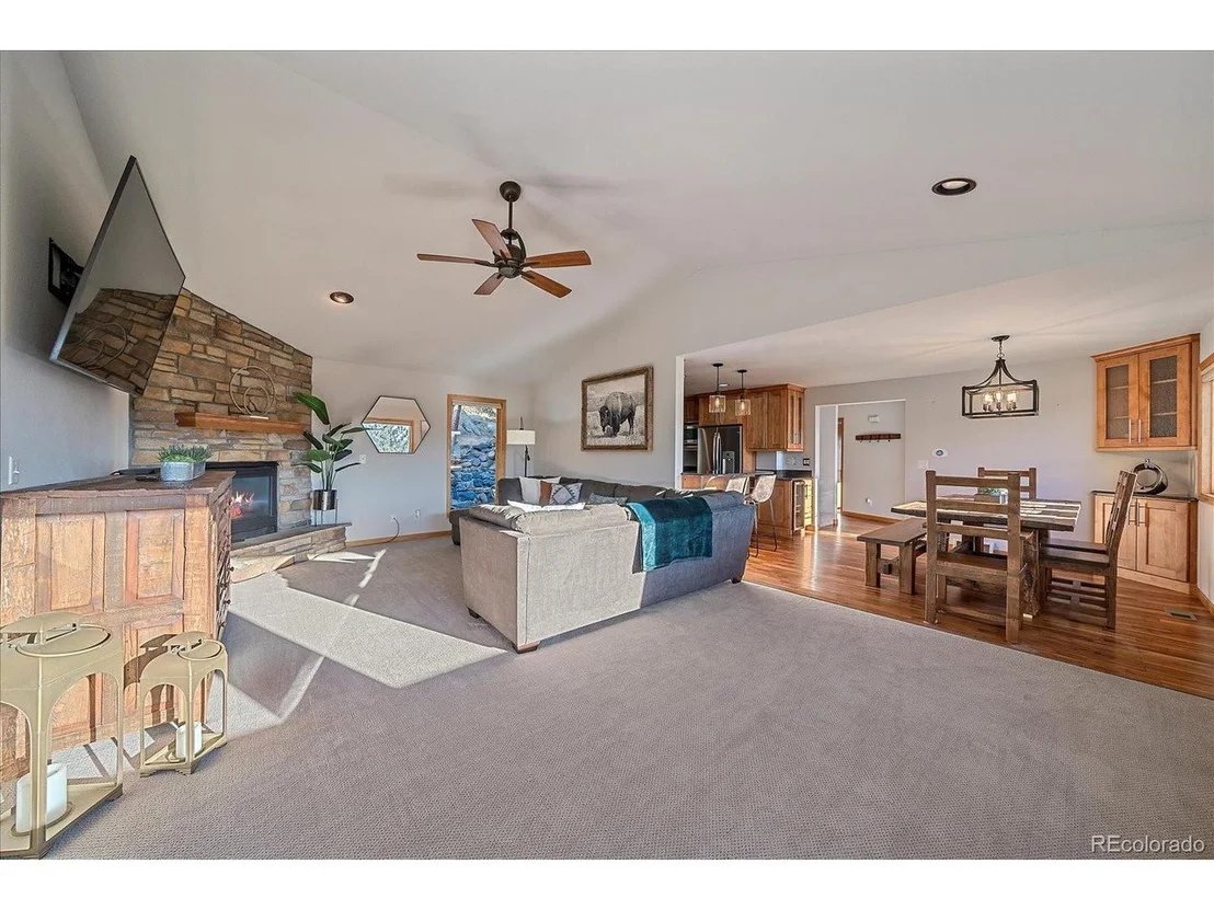 Photo of 4640 Hilltop Rd