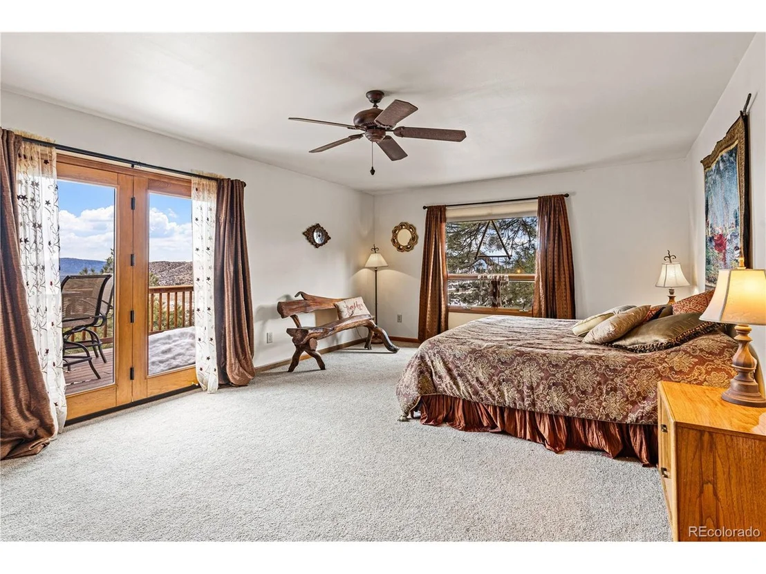 Photo of 1301 Pheasant Loop