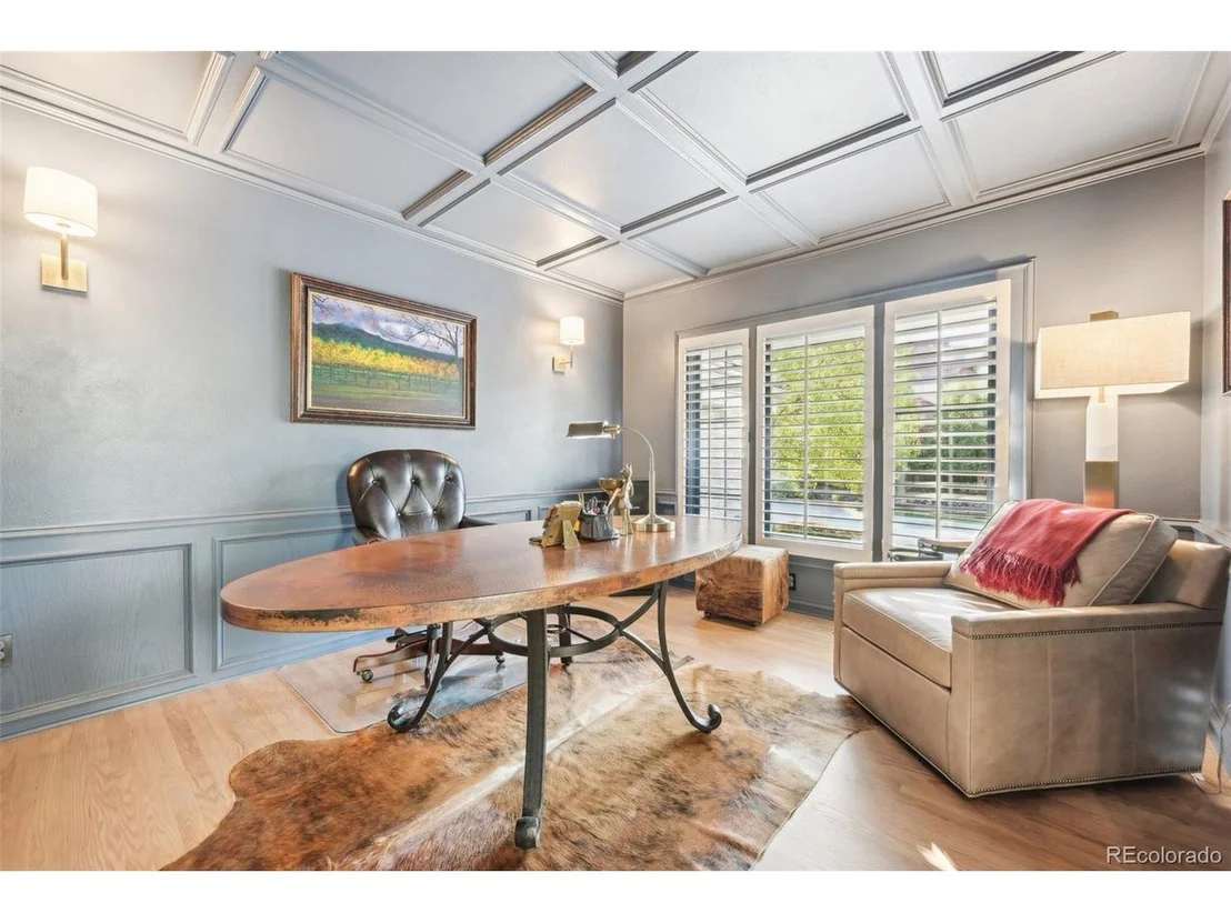 Photo of 8521 Colonial Dr