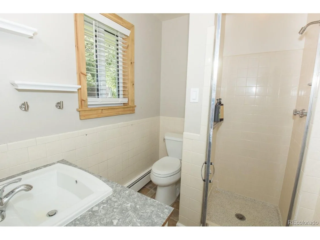 Photo of 1908 Taft Dr