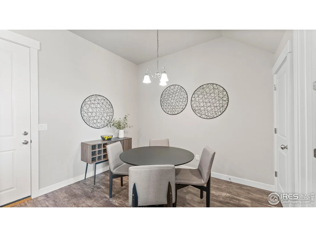 Photo of 6780 Maple Leaf Dr
