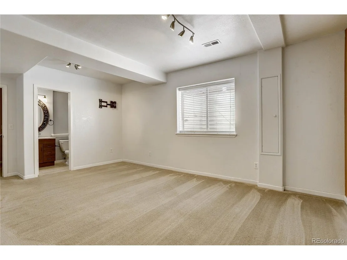 Photo of 420 Tumbleweed Dr
