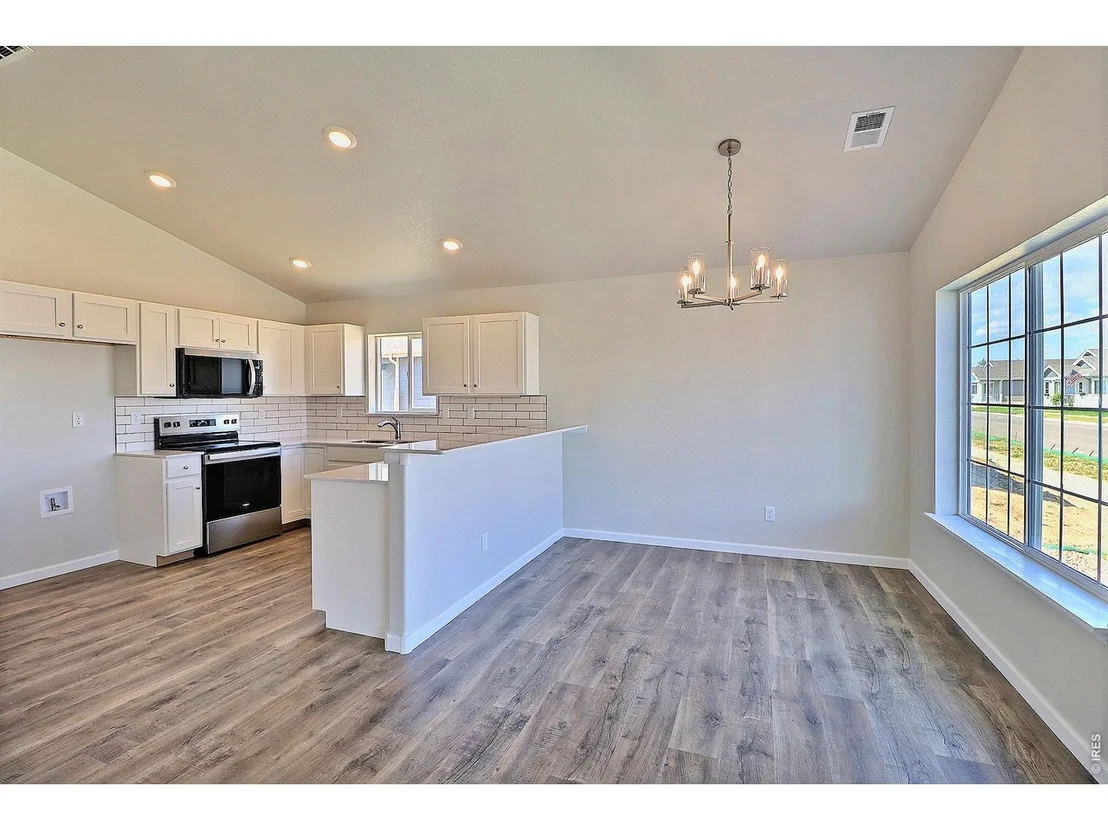 Photo of 4327 Primrose Ln